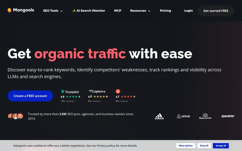 Screenshot of the Mangools homepage